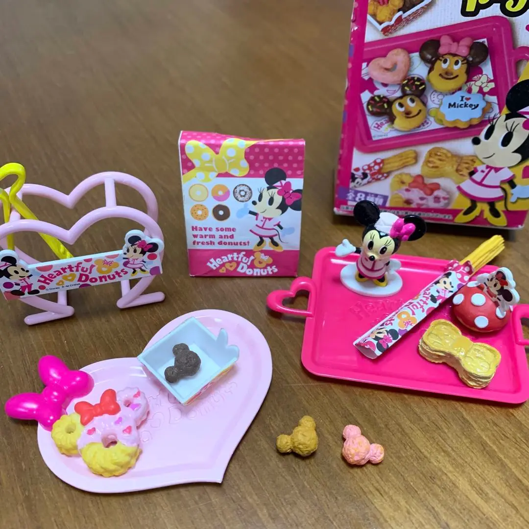 【新品未開封】プチサンプル ぷちショーケース ミニーマウス ラブラブドーナッツ 新品未開封】プチサンプル ぷちショーケース ミニーマウス