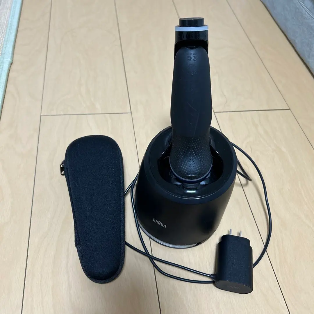 百靈牌 Series 6 男士電鬚刨 的縮圖