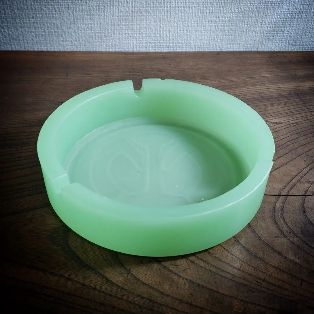 ウェストモアランド社　ビンテージ　ミルクガラス　ハンド　トレイ　★刻印有 希少! ウェストモアランド ミルクガラス ハンド トレイ ハンド