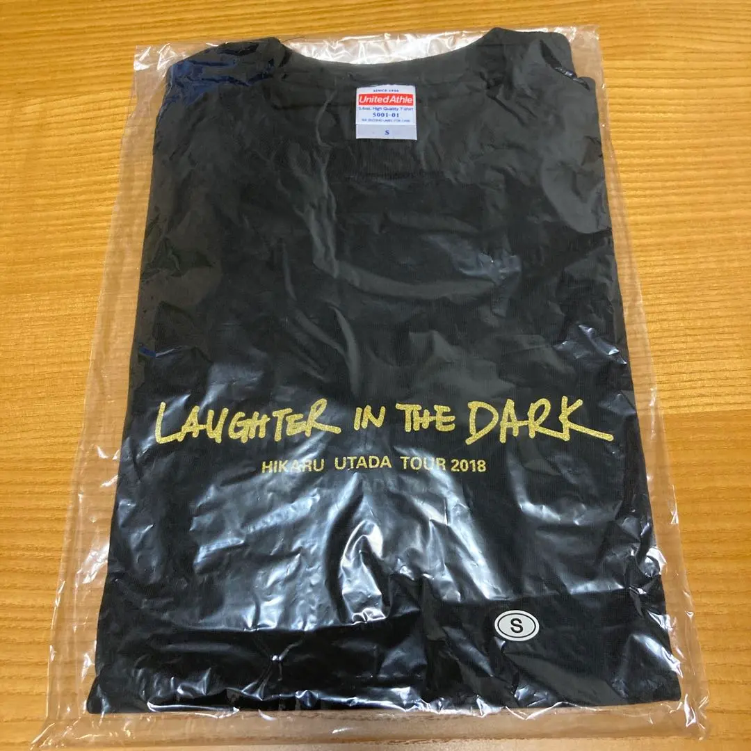 宇多田光 2018巡迴演唱會T恤 的縮圖