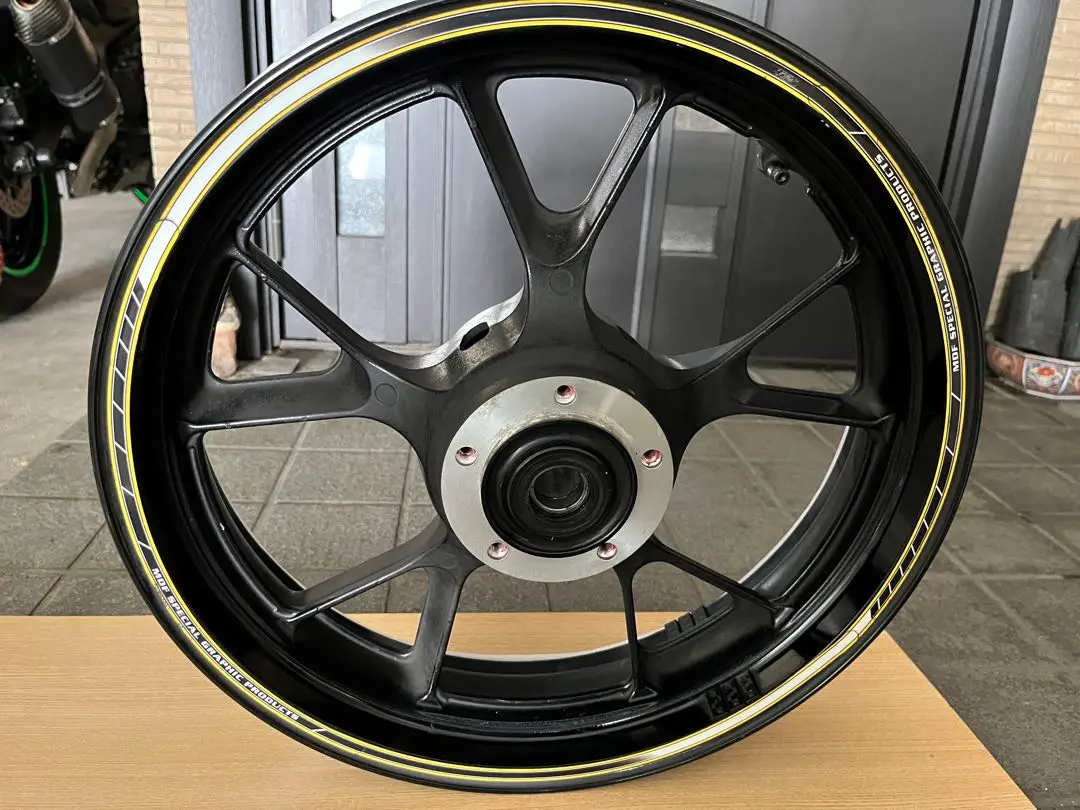 【格安引取限定】美品カワサキZRX1200ダエグ純正ホイール2本セット 格安引取限定】美品カワサキZRX1200ダエグ純正ホイール2本セット