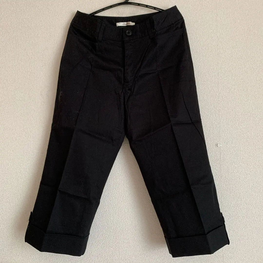 Thumbnail of Women's pants
