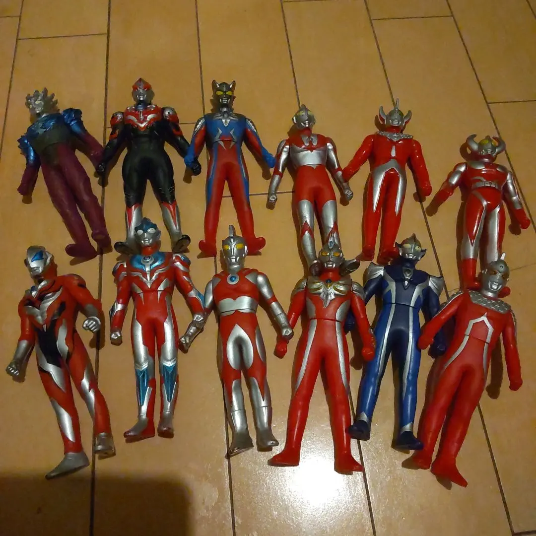 Thumbnail of Ultraman Figure 12-Piece Set