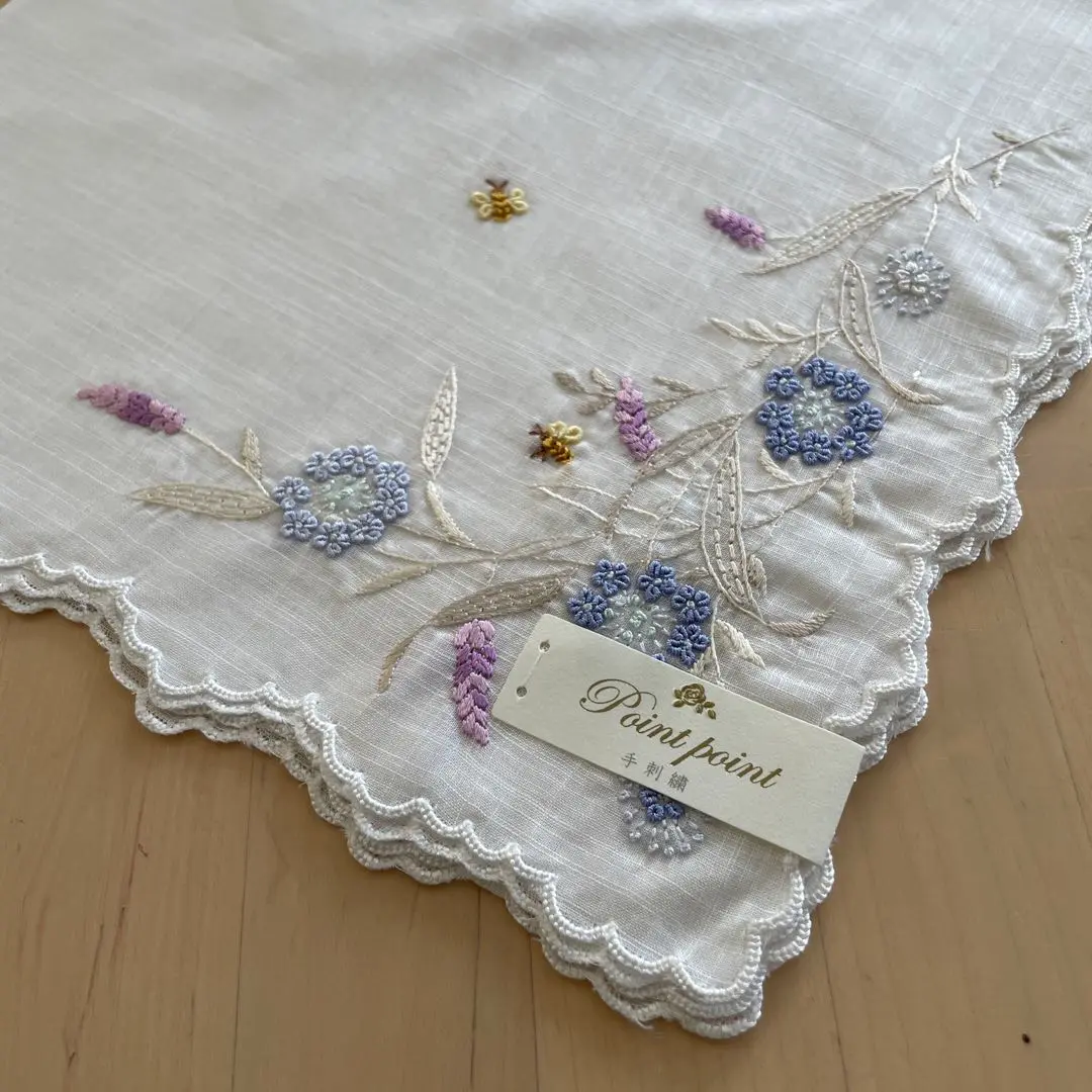 2025年最新】和光 手刺繍ハンカチの人気アイテム - メルカリ