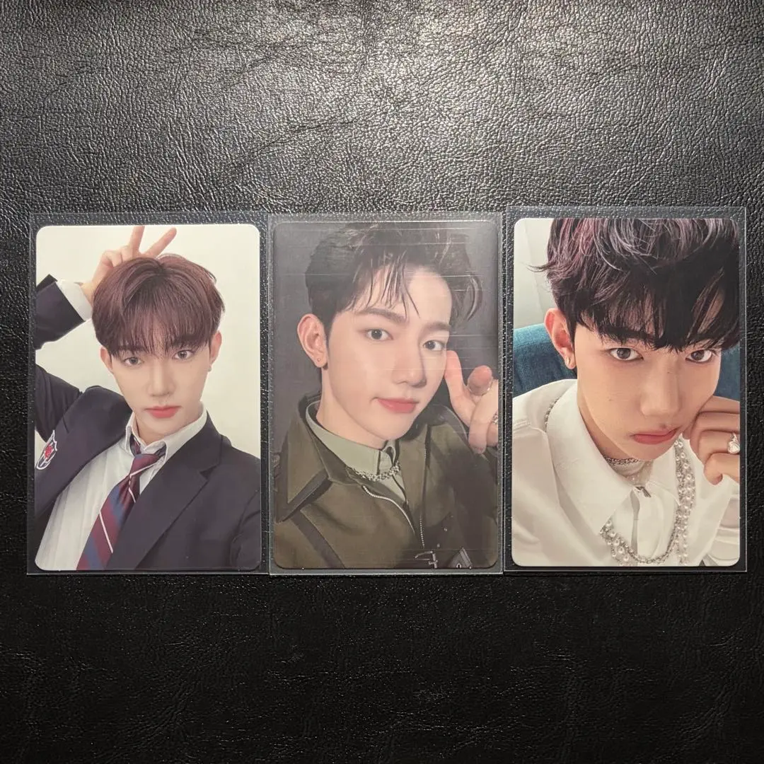 Thumbnail of ZB1 Zhang Hao MELTING POINT Digital Pack Inclusion Trading Card 3-Piece Set