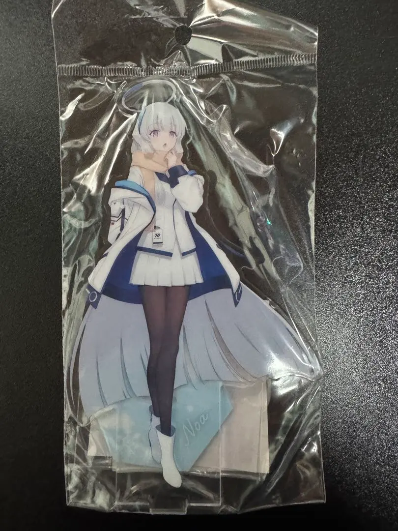 Thumbnail of Blue Archive Noa Acrylic Stand