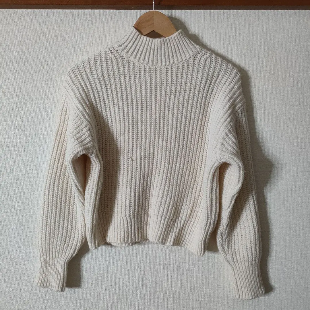 Thumbnail of High-neck white knit sweater