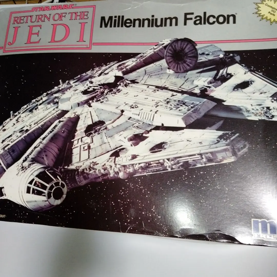 スター・ウォーズ　ジェダイの帰還　ミレニアムファルコン　プラモデル　mpc 新品 Amazon | スター・ウォーズ ミレニアム・ファルコン (フォースの