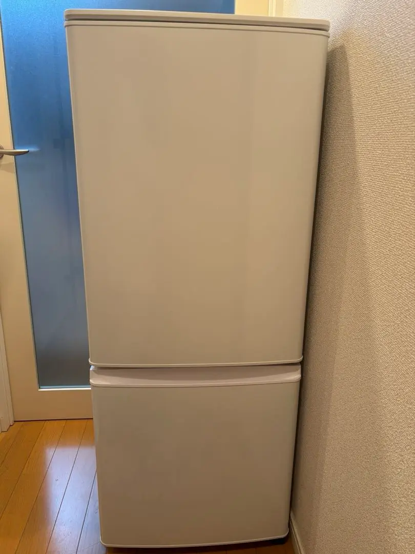 J*N様 【送料込み 美品】三菱19年製3ドア冷蔵庫335L自動製氷機 J*N様 【送料込み 美品】三菱19年製3ドア冷蔵庫335L