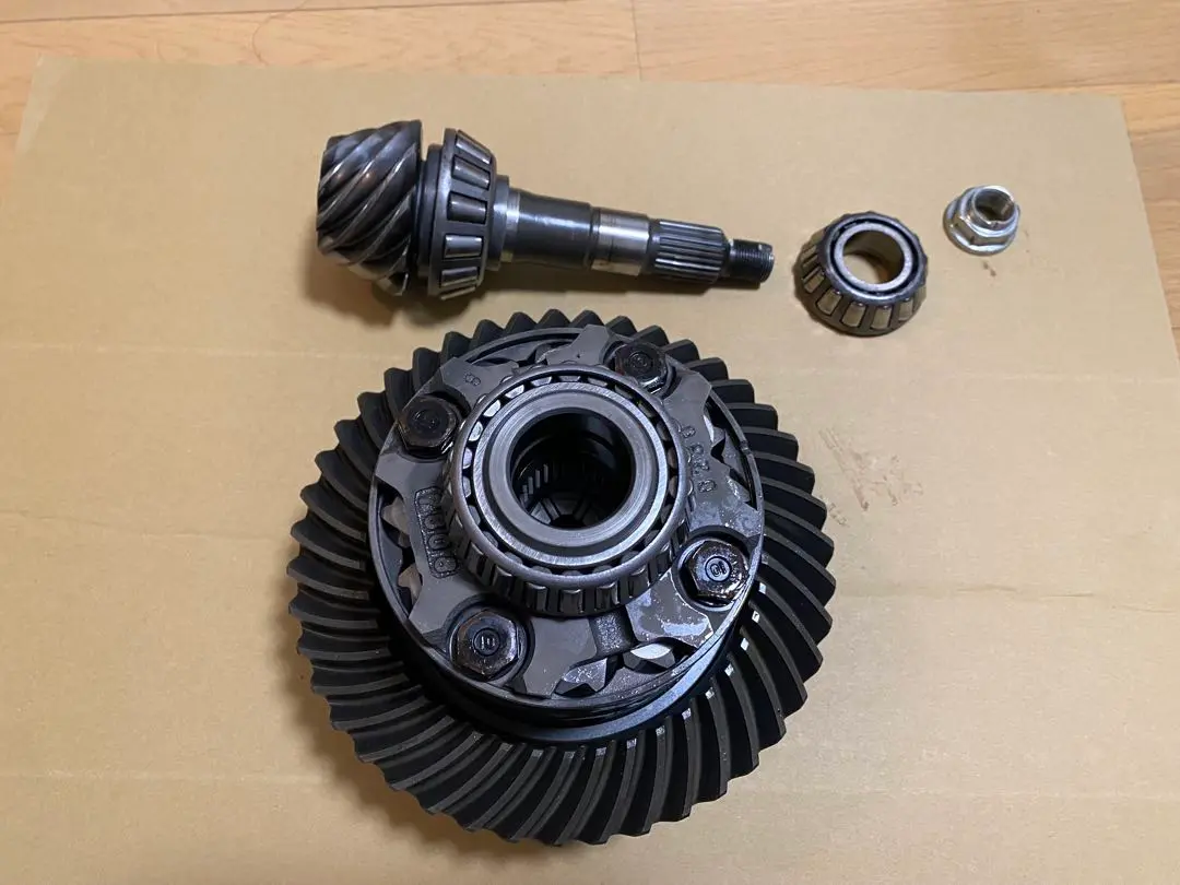 86 (ZN6) トルセンデフ　中古 トヨタ86 前期ZN6 純正トルセンLSD デフ ZC6 BRZ
