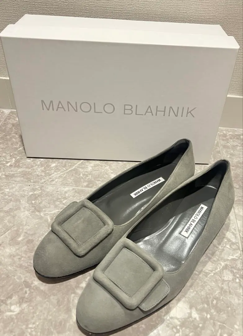 2025年最新】manolo blahnik メイセールの人気アイテム - メルカリ