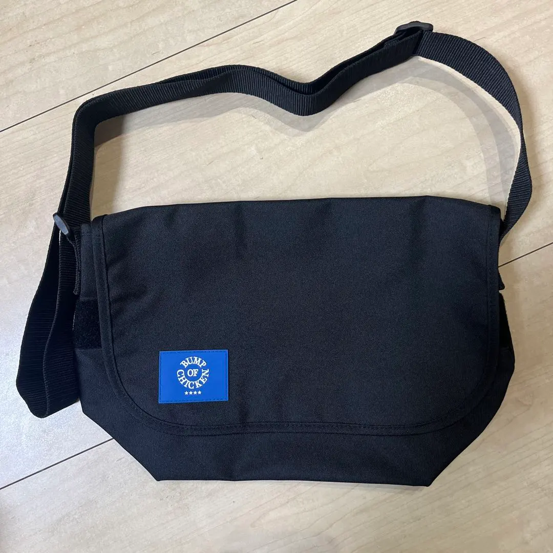 BUMP OF CHICKEN 肩背包 的縮圖