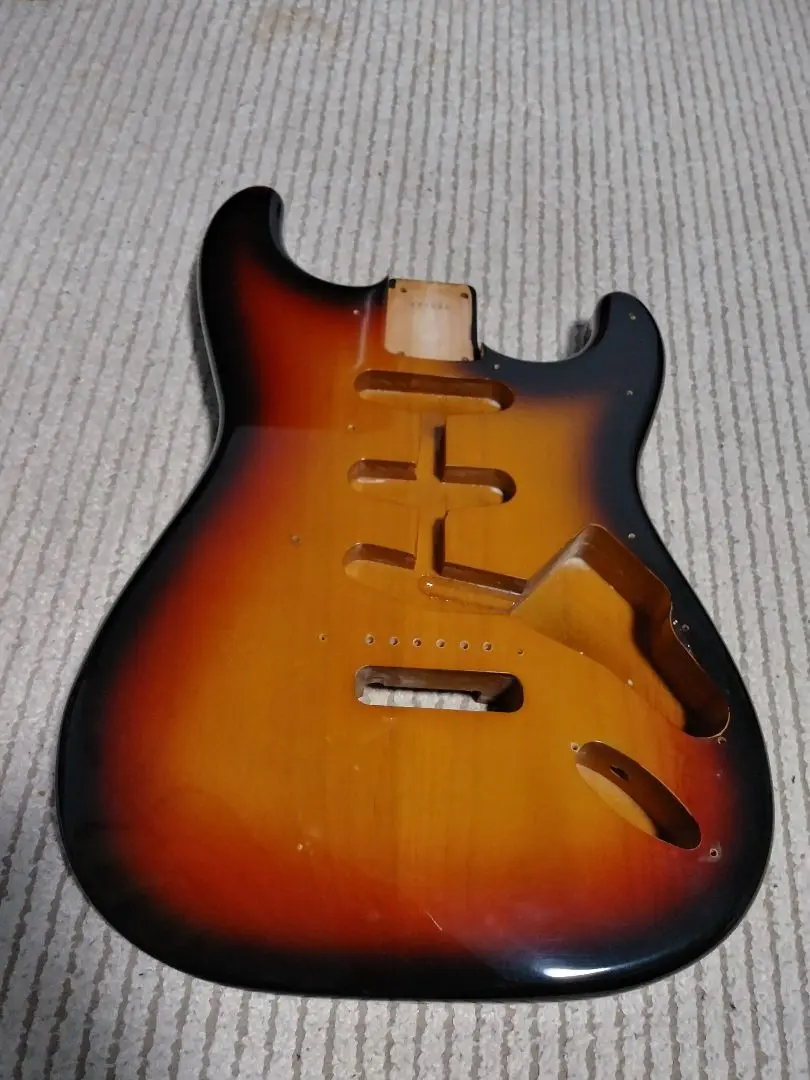 2025年最新】中古 ST62 Fenderの人気アイテム - メルカリ