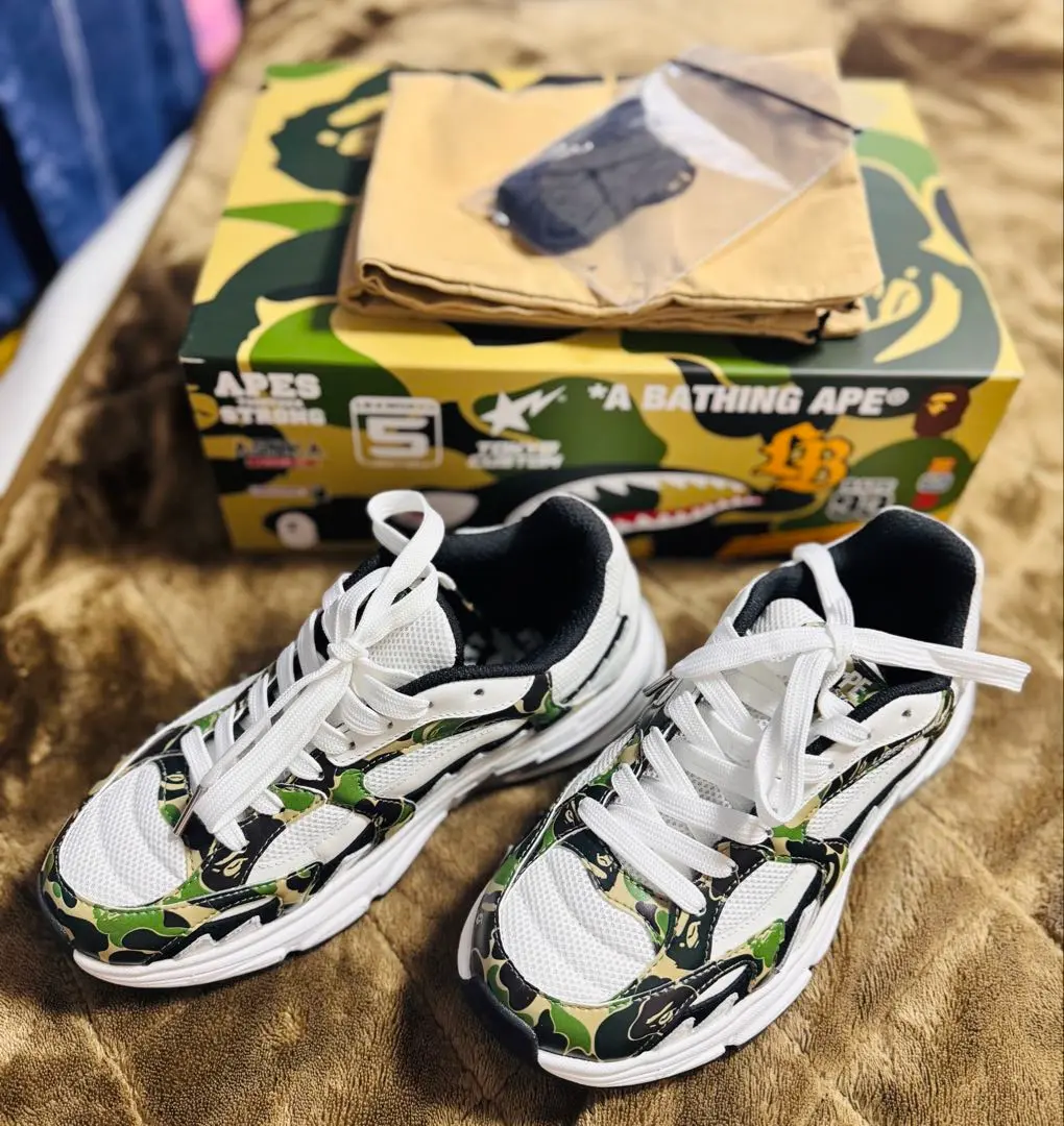 AP BAPE kaws shark sta ベイプスター　シャーク　28cm AP BAPE kaws shark sta ベイプスター シャーク 28cm
