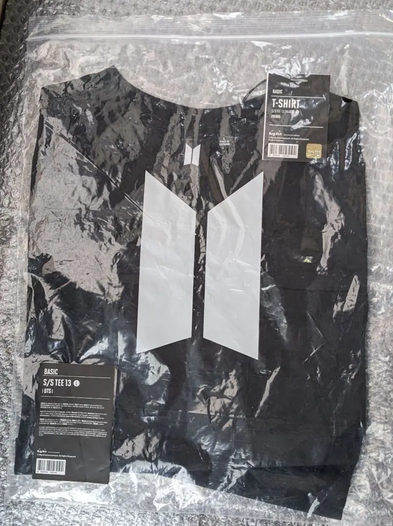 BTS T恤 BASIC JHOPE 號錫 ホソク ホビ L 公式 防彈少年團 的縮圖