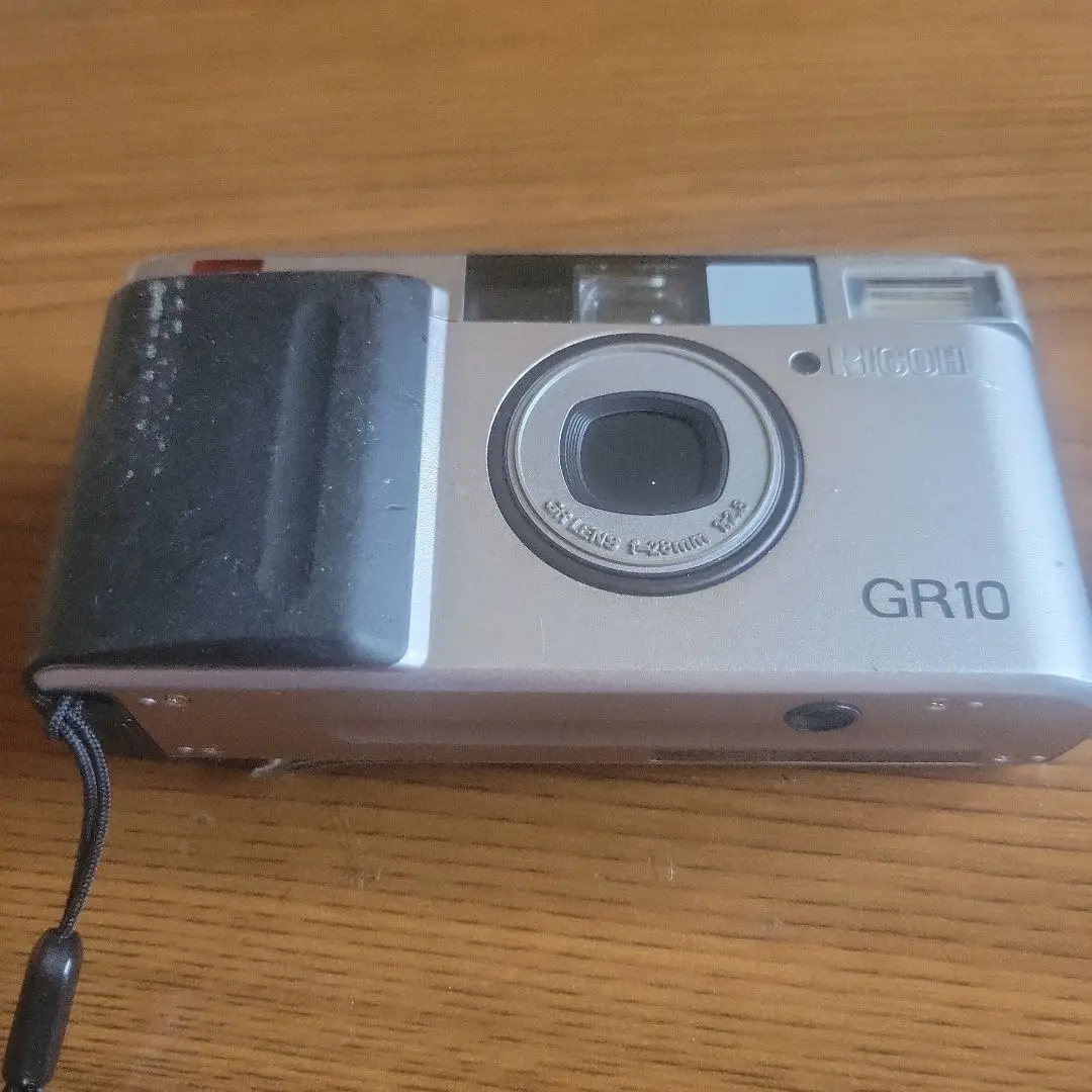 RICOH GR10(リコー) - 中古カメラ・レンズ買取の専門店ファイブ