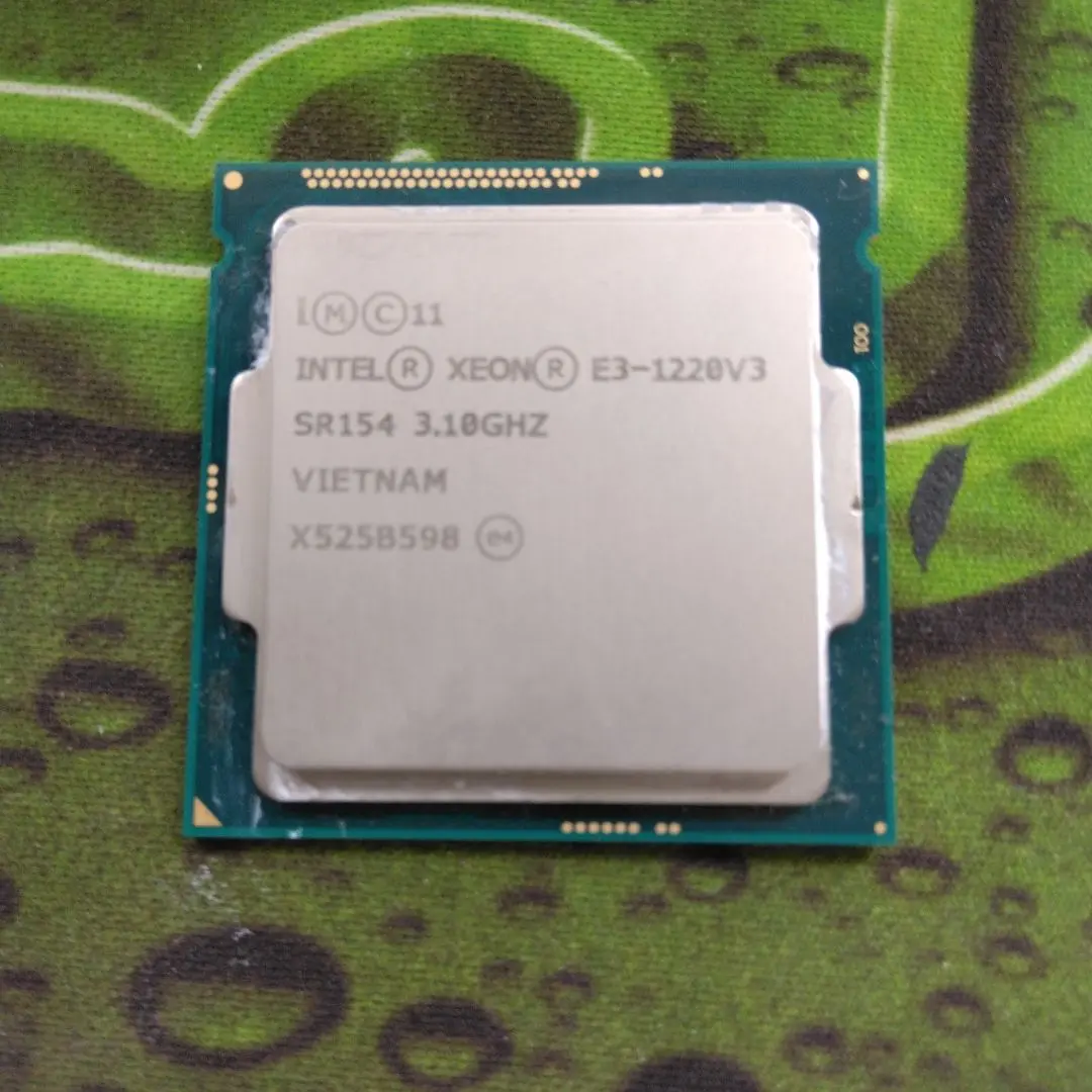 CPU INTEL XEON E3 V3 系 3種 合計9枚 ジャンク - メルカリ