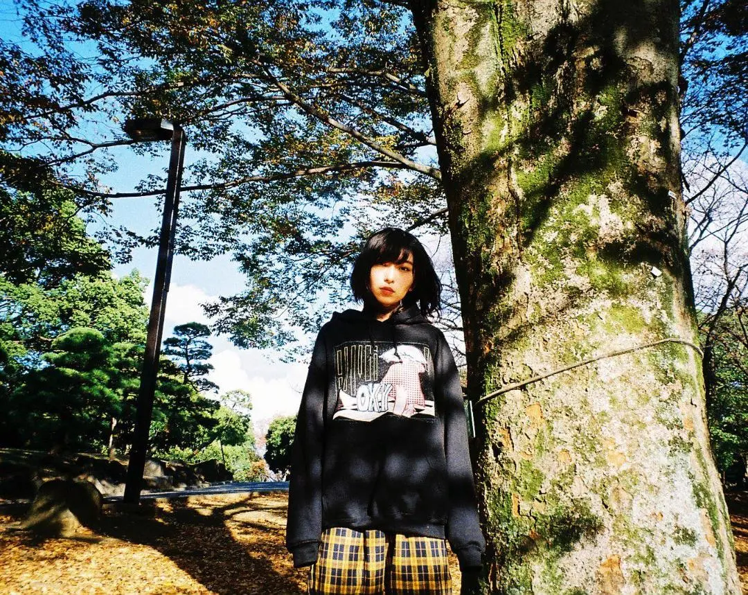 酸欠少女さユり 酸欠衝動 長袖Tシャツ ロンT 古着 ビッグプリント 黒 XL 酸欠少女さユり 酸欠衝動 長袖Tシャツ ロンT 古着 ビッグ