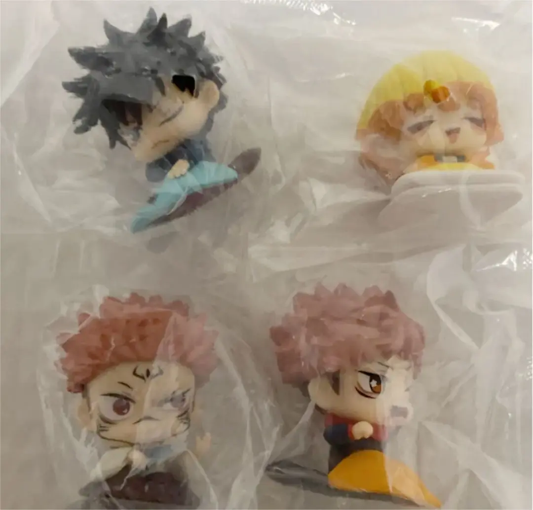 Thumbnail of Onemutan Figure Set