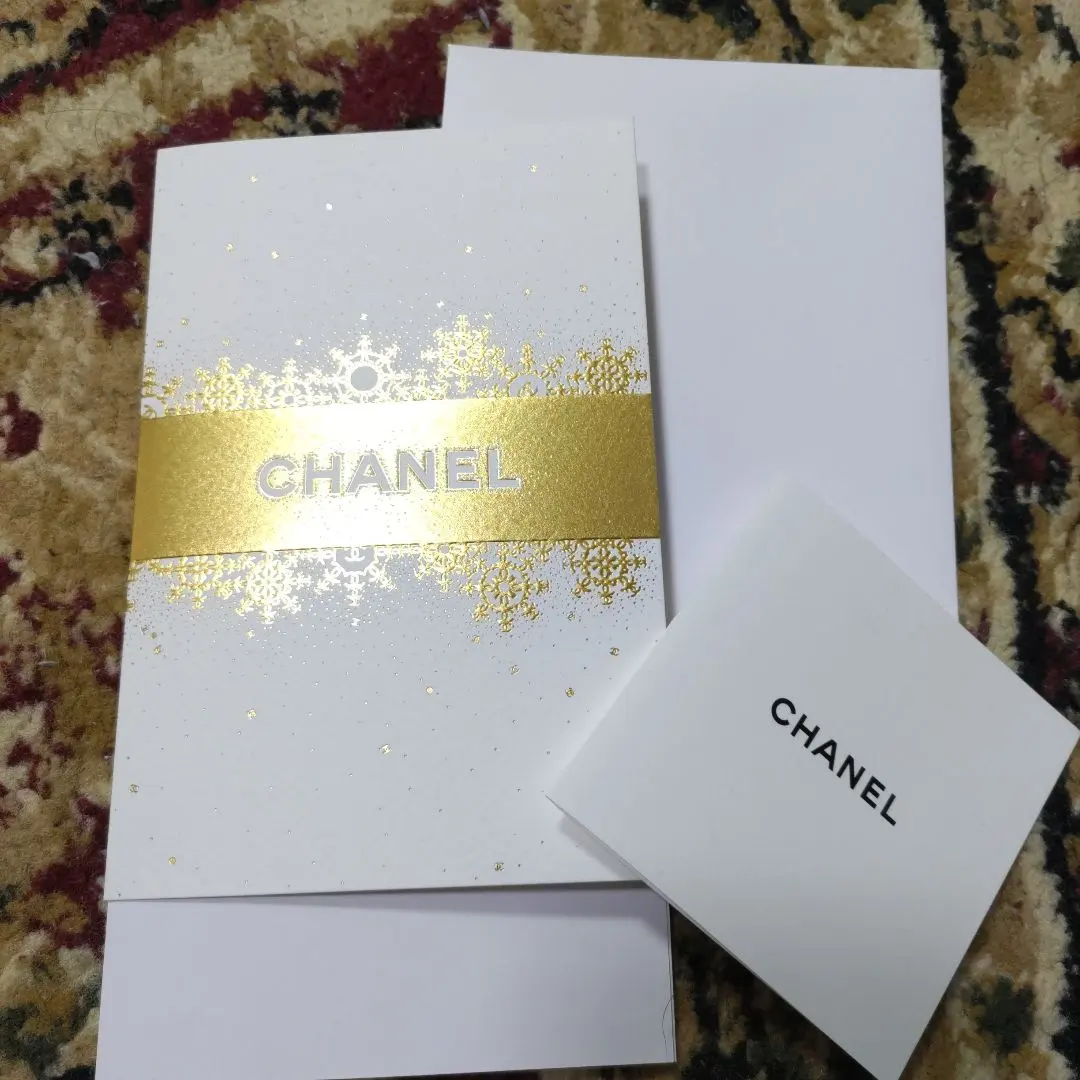 Thumbnail of Chanel message card