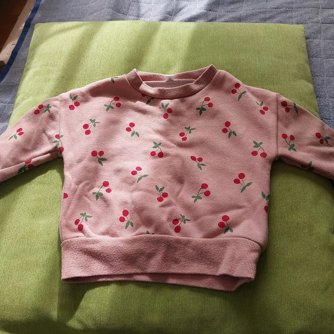 Thumbnail of Pink cherry print sweatshirt