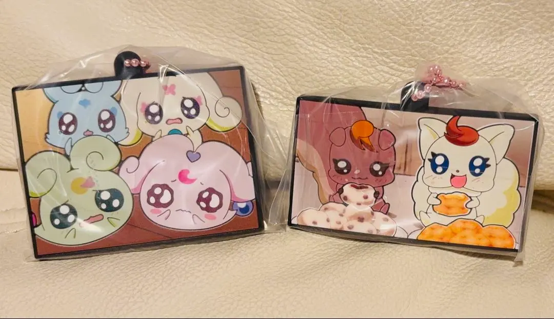 Thumbnail of Ichiban Kuji Precure H Prize Memorable Scene Rubber Charm - Set of 2