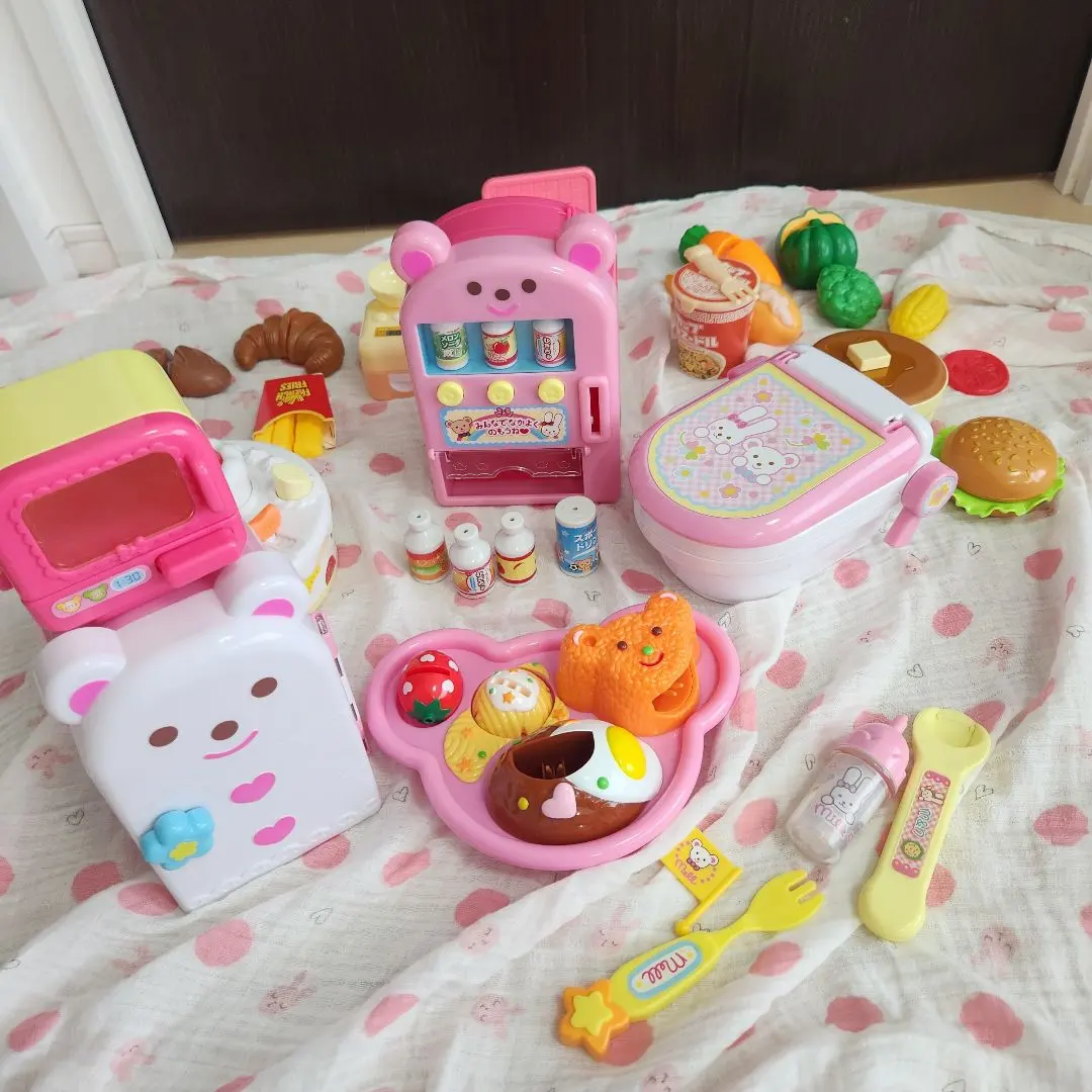 Thumbnail of Excellent Condition Meru-chan Doll Set: Includes Toilet, Refrigerator, Vending Machine, and Play Food