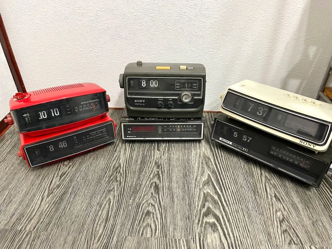 狂乱Nonaha日記: 世界初デジタルクロックラジオ SONY 8FC-59