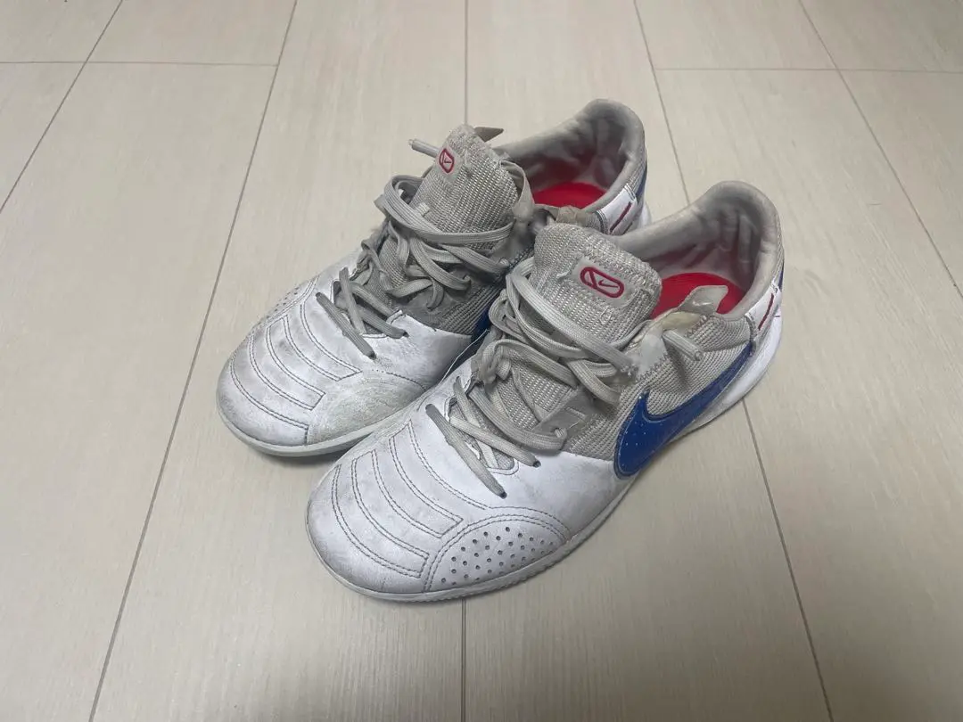 ナイキ ストリートガト 26 5cm 新品 ローカット サッカー