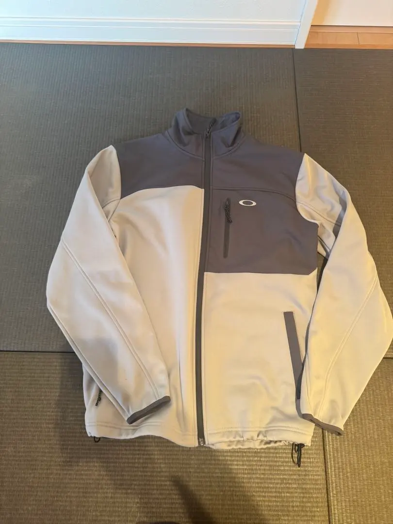 Thumbnail of Oakley Performance Fit Jacket M