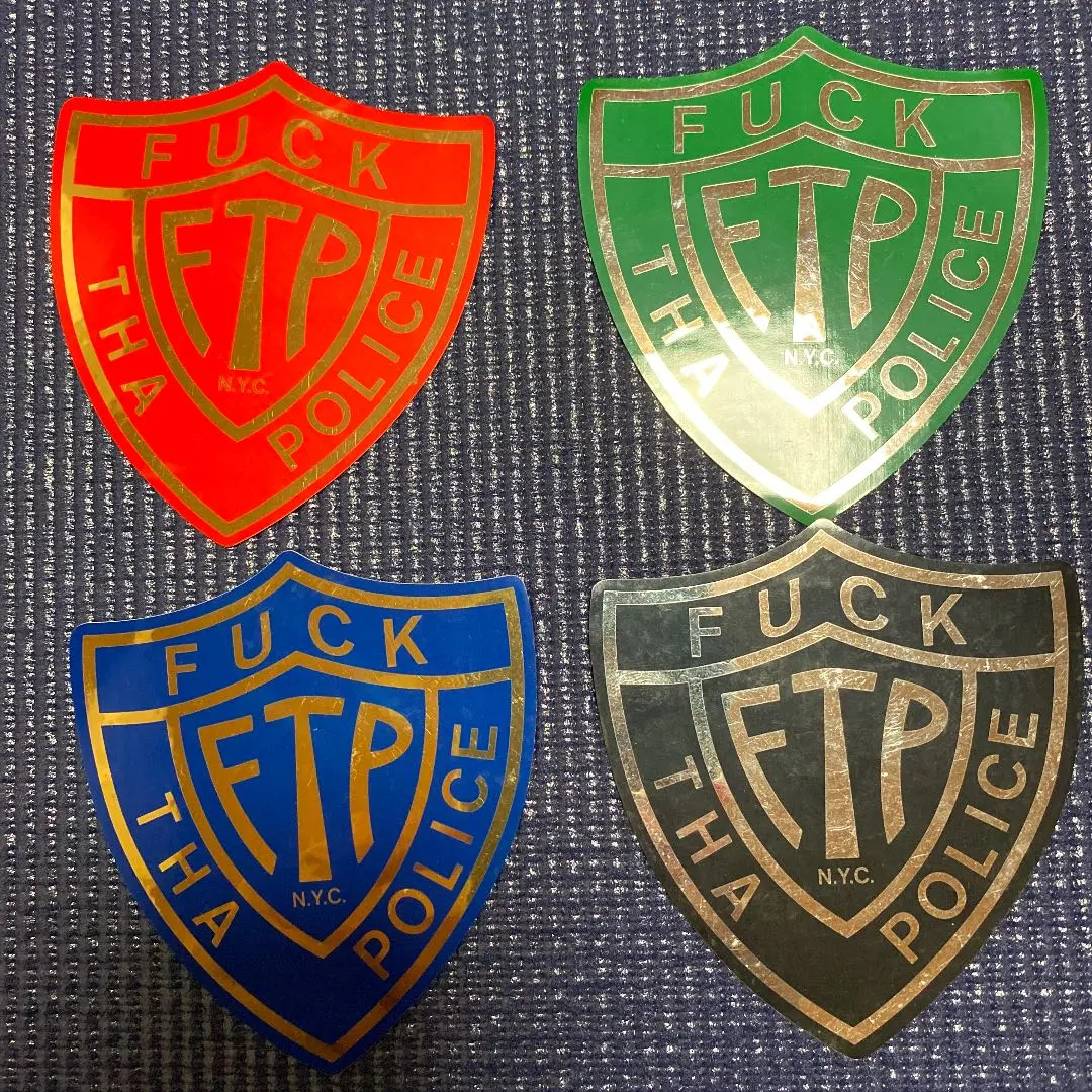 SupremeFTP（Fuck Tha Police）ステッカー 3色セット4枚 SupremeFTP（Fuck Tha Police）ステッカー 3色セット4枚 2025年