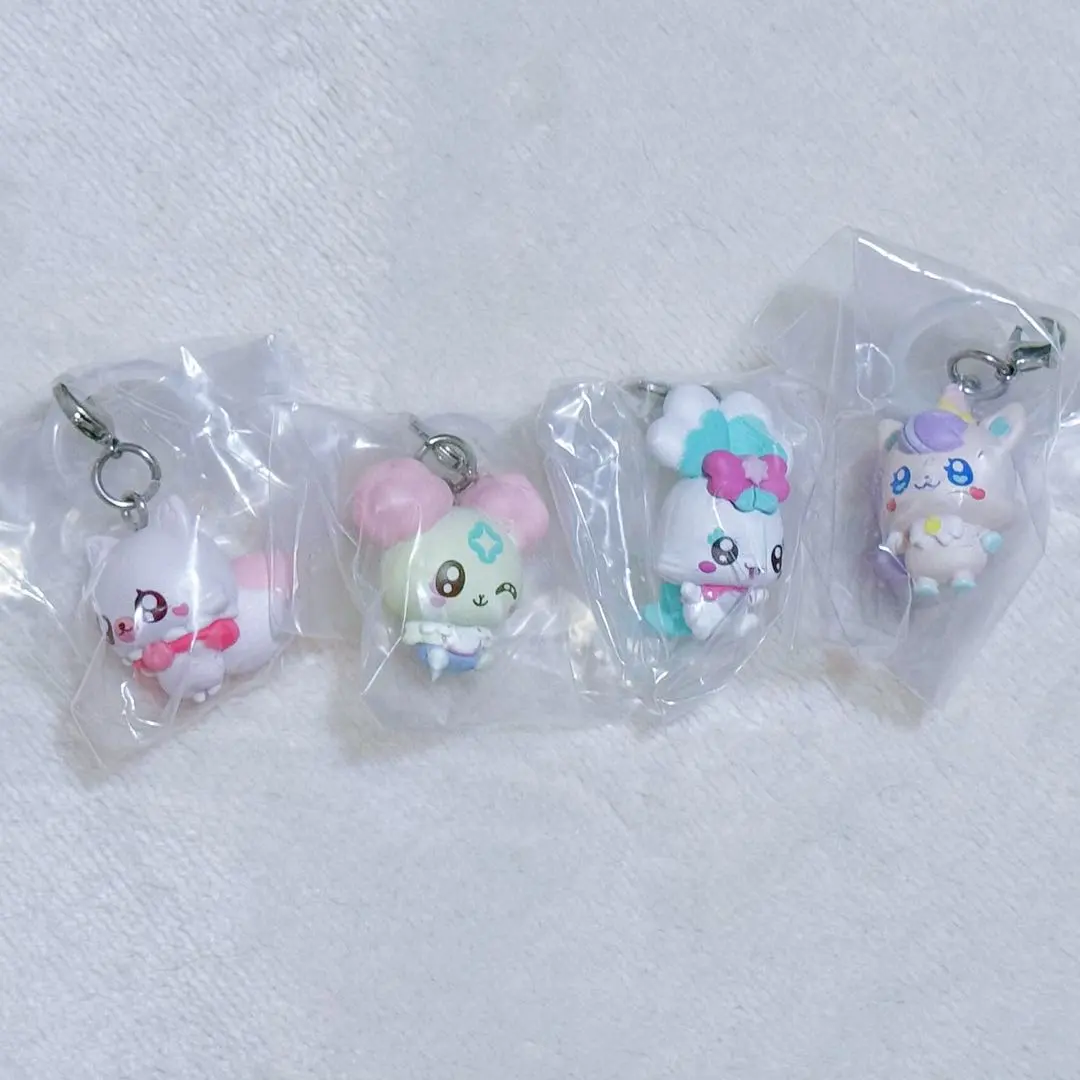 Thumbnail of Precure Mark Accessories: Chiffon, Cure Shippre, Nico, Komeme, Capsule Toy