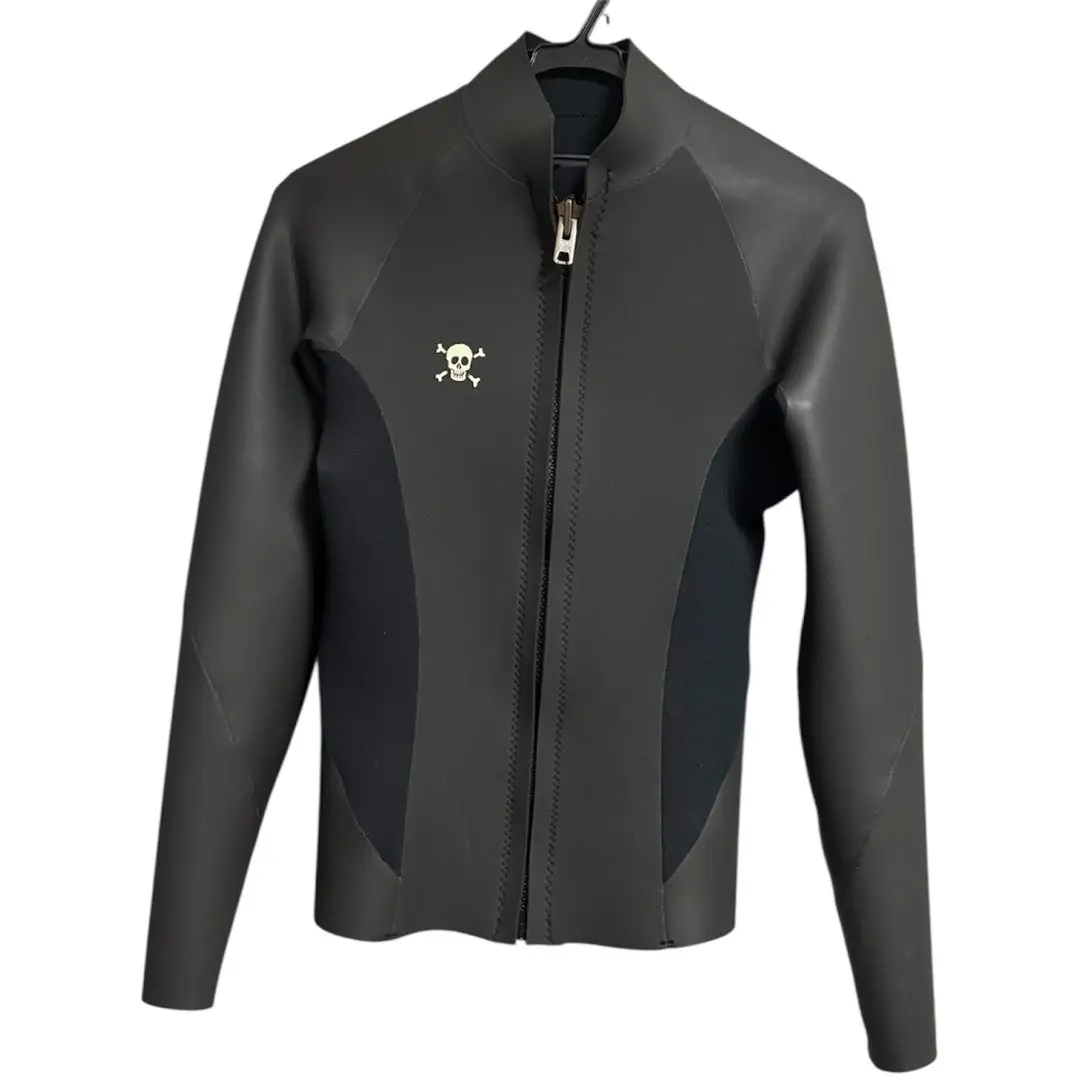 新品未使用　AMSTERDAM WETSUITS ブラック パーカー 新品未使用 AMSTERDAM WETSUITS ブラック パーカー - メルカリ