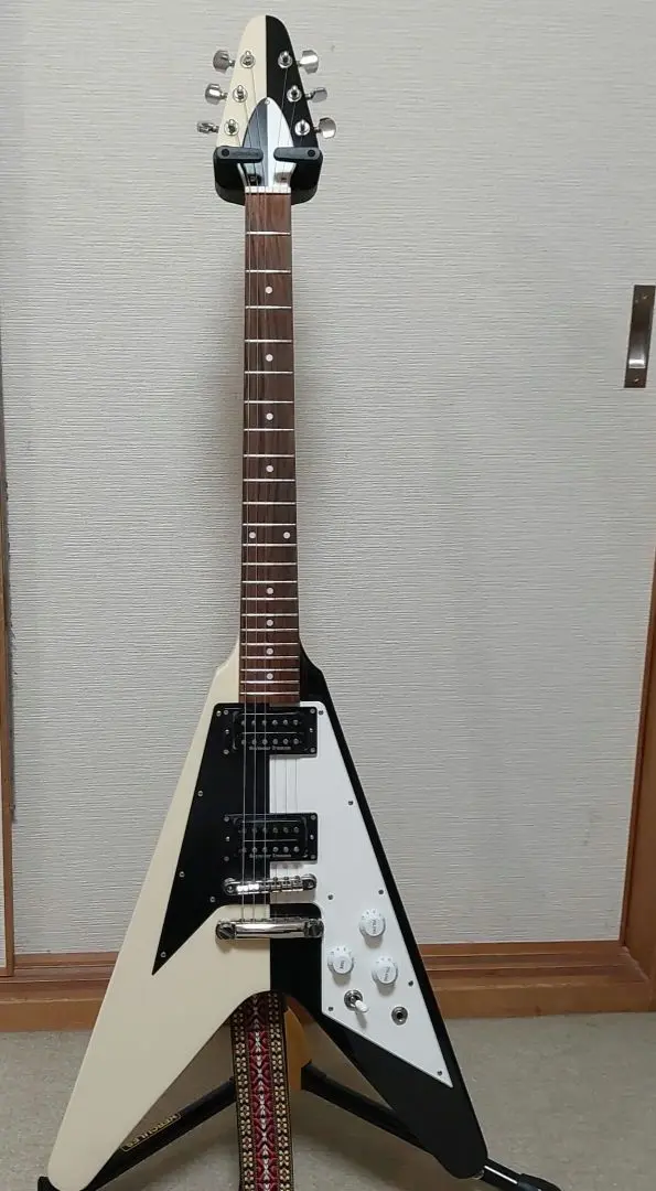 楽天市場】Dean Michael Schenker Signature Retro 新品[ディーン][マイケルシェンカー][レトロ][Flying V ,フライングVタイプ][Electric Guitar,エレキギター] : ギタープラネット