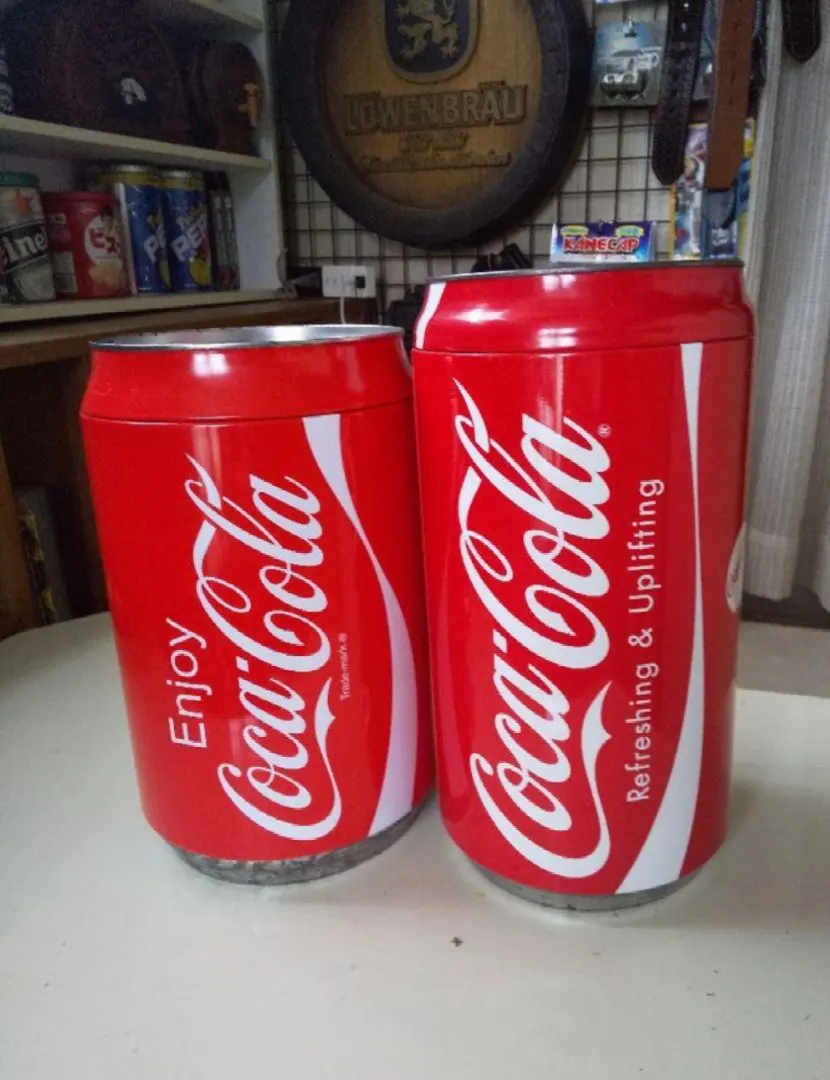可口可樂 大尺寸空罐 擺設裝飾 2個一組 的縮圖