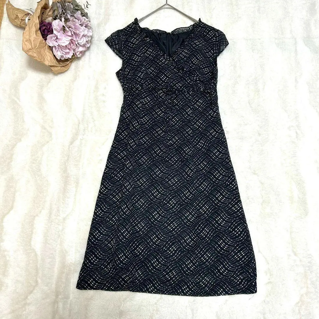 Thumbnail of Dot Wave Pattern Frill Dress, Size 11, Black, All-over Print
