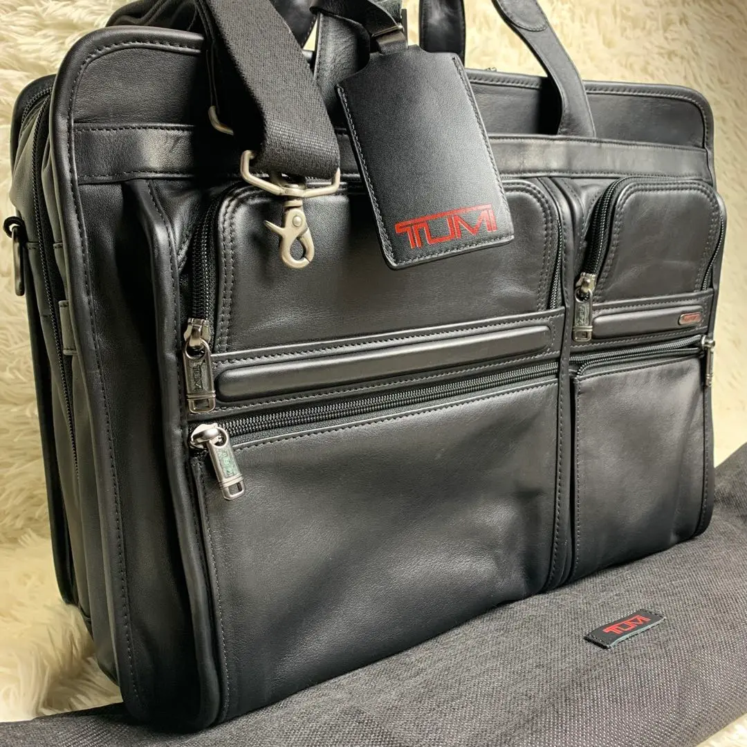 トゥミ 豪華オールレザー 96160D4 ビジネスバッグ 拡張機能 黒 2025年最新】tumi 96160の人気アイテム - メルカリ
