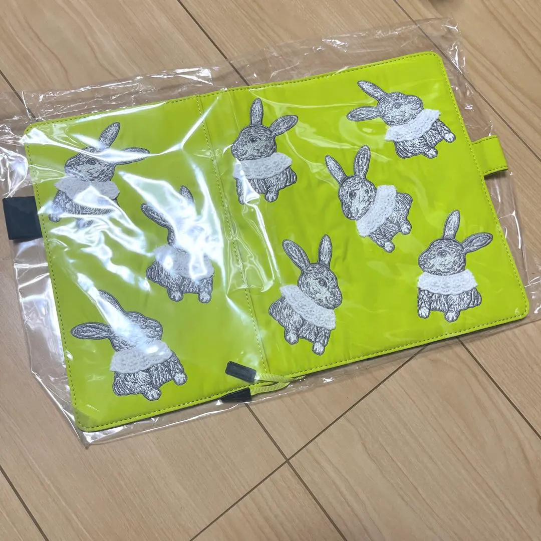 Candy Stripper 猫デザイン ほぼ日手帳 Candy Stripper / SPRUCED UP CAT（LILAC） - 手帳ラインナップ