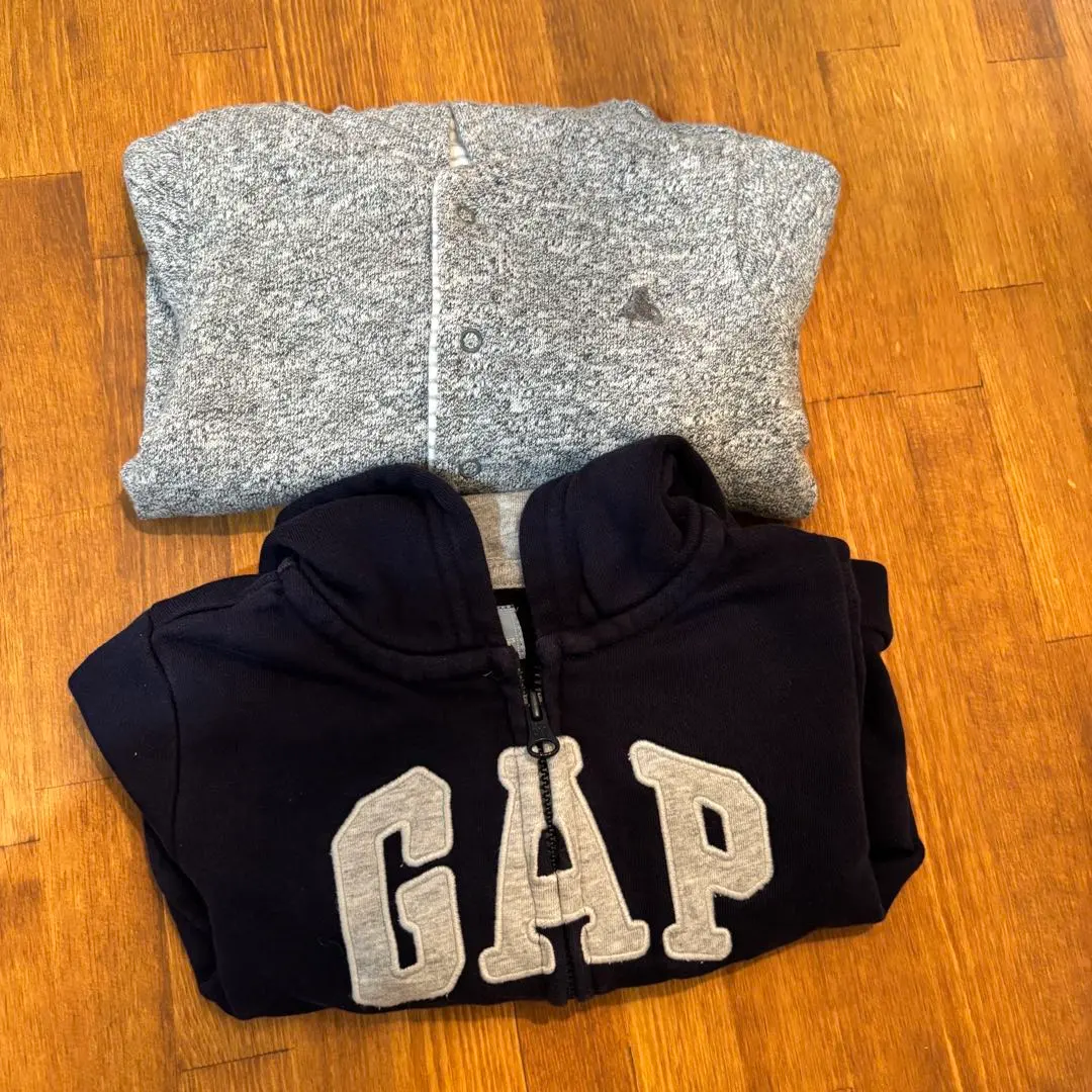 Thumbnail of GAP Fleece-lined and loopback-knit bear ear hoodie, size 90, bundle