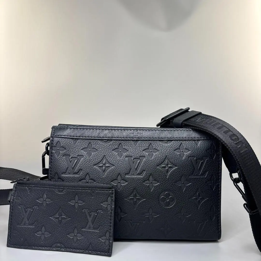 全新 如同新品 路易威登 Monogram Shadow 男士 肩背包 Gaston 的縮圖