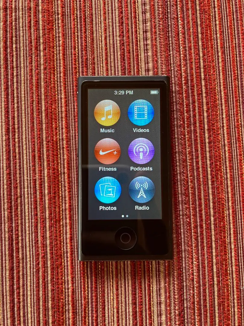 第7世代】iPod nano 16GB MD481J/A スレート|中古オーディオ格安販売の【イオシス】