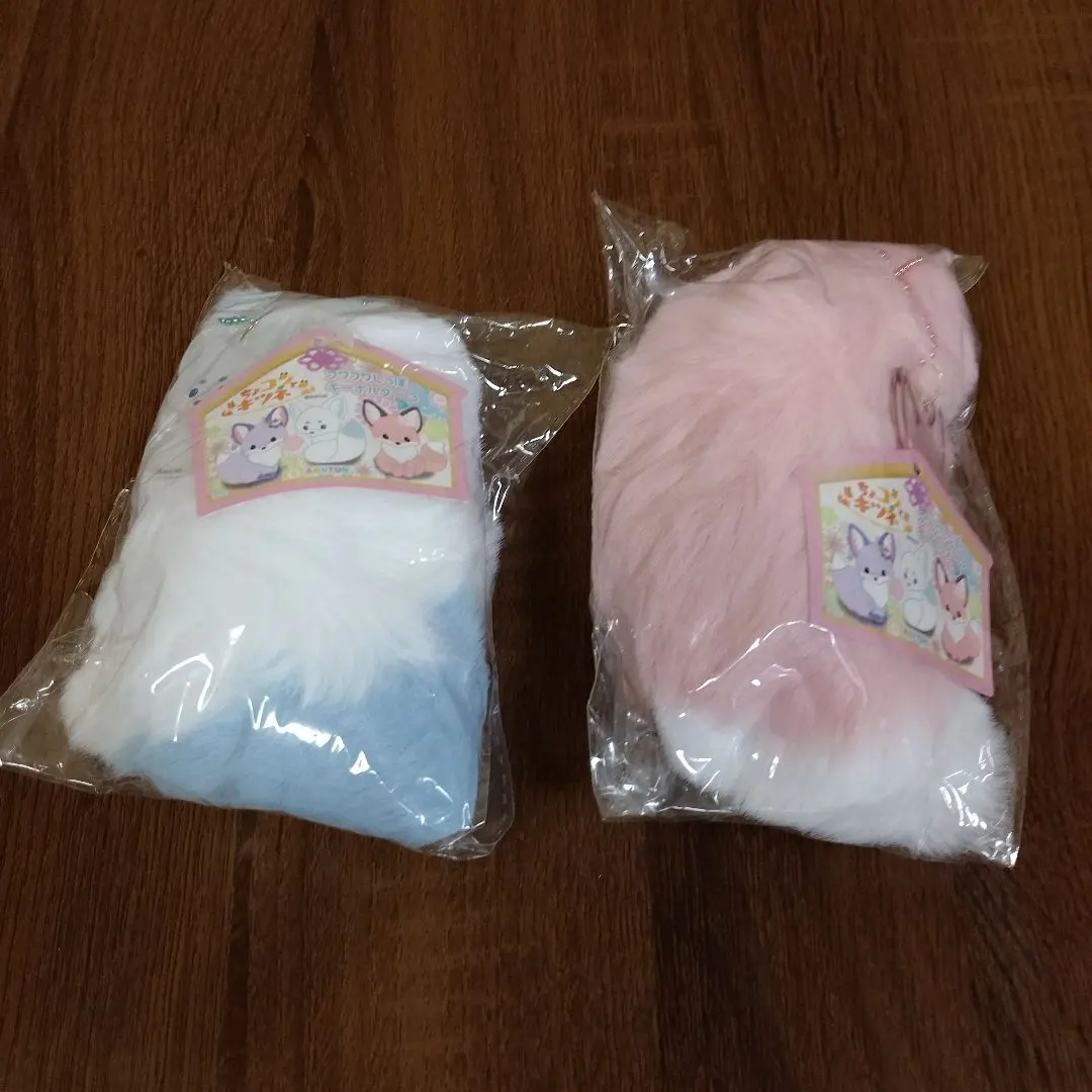 迷你毛茸茸狐狸尾巴鑰匙圈 3 2種 的縮圖