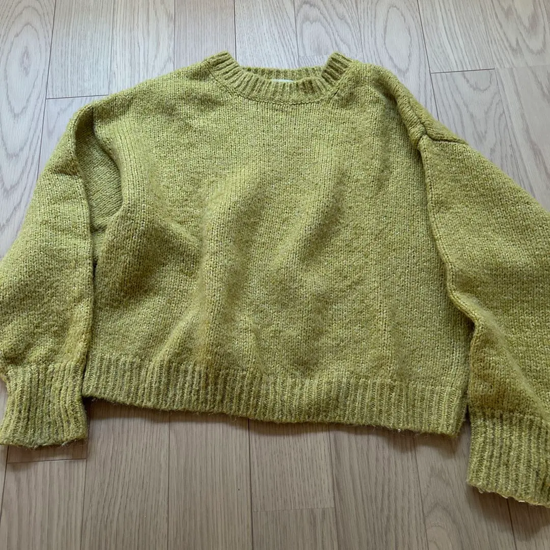 Thumbnail of Yellow knit sweater, F size