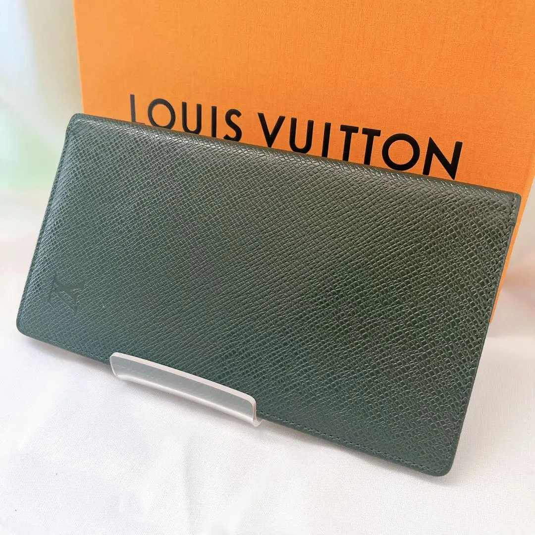 【希少】 LOUIS VUITTON ルイヴィトン タイガ M30394札入れ ルイヴィトンM30394タイガポルトバルールカルトクレディ二つ折り