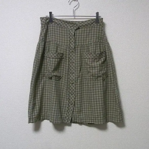 【一点モノフランス製】A.P.C.ミリタリージャケット白ジェシカオグデン 一点モノフランス製】A.P.C.ミリタリージャケット白ジェシカ