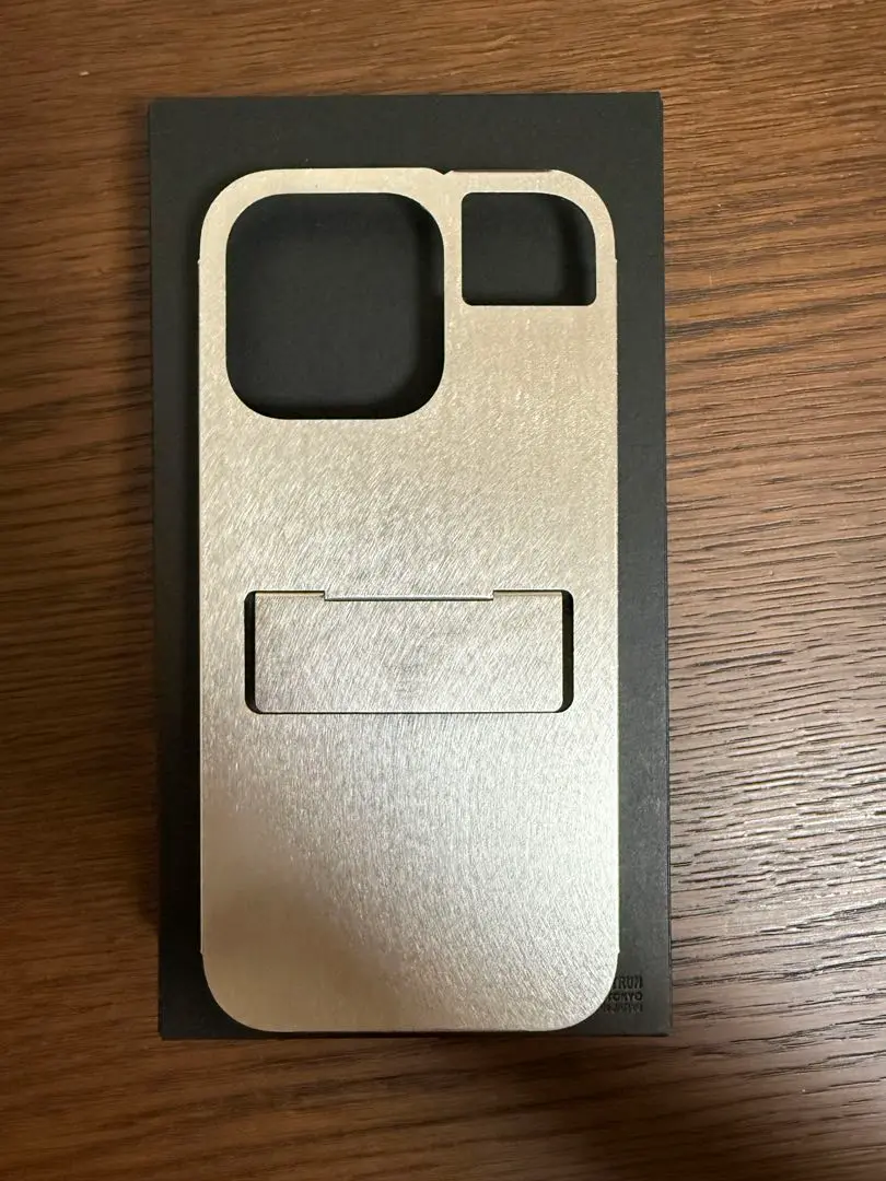 CLAUSTRUM クラウストルム iPhoneケース スマホカバー 16pro CLAUSTRUM - [ FLAP 16 PRO ] ヘアライン仕上げアイフォンケース