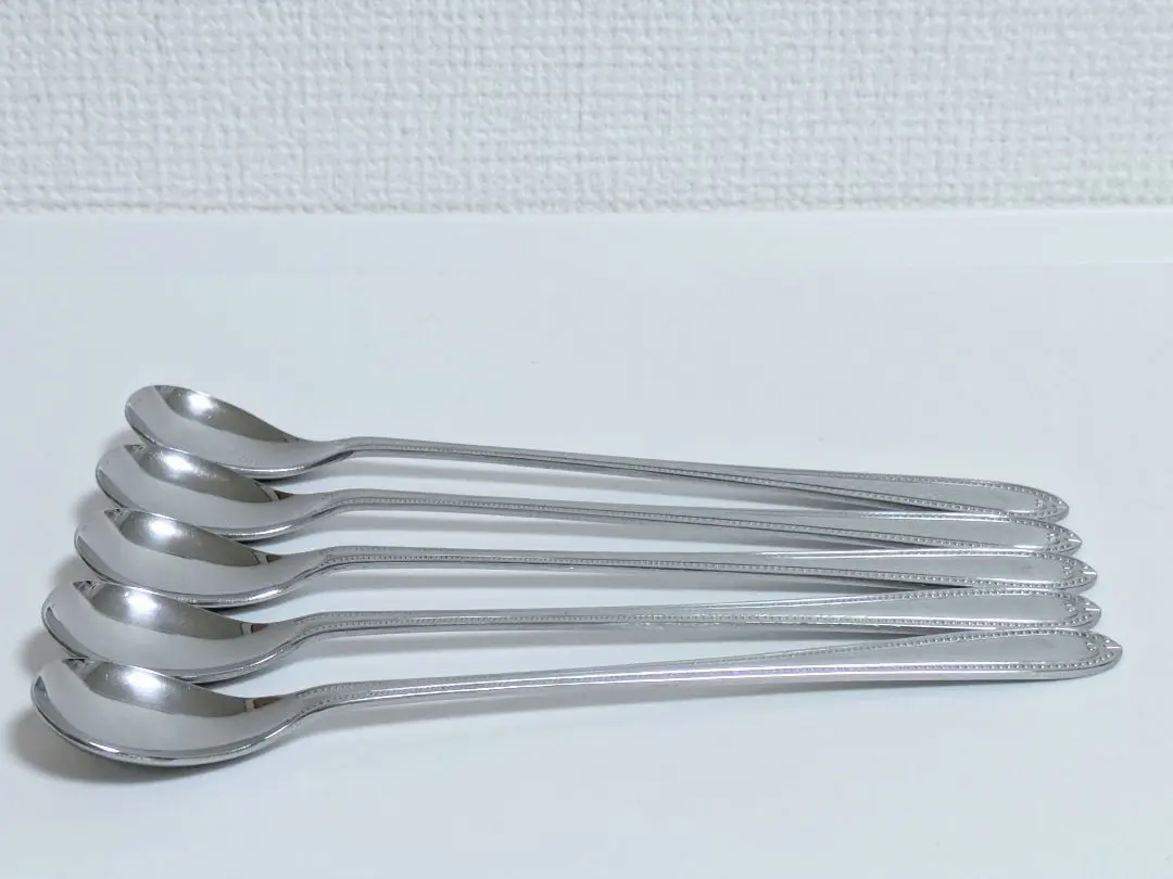 Thumbnail of Narrow-mouthed spoons, set of 5