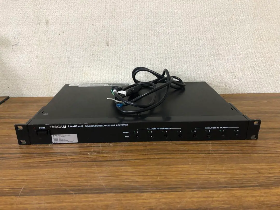 〔値下げ交渉OK✨〕完動新品未使用品！ TASCAM LA-40MKIII la40mk3_front.jpg