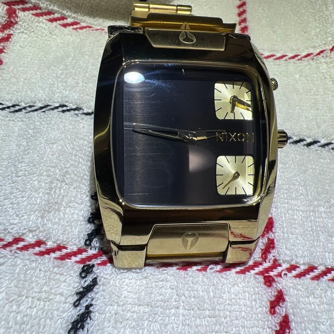 Nixon/ニクソン The Banks ゴールド 腕時計 Yahoo!オークション -「nixon banks」(アクセサリー、時計) の