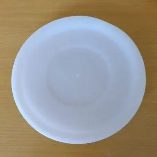 Thumbnail of White plastic saucer